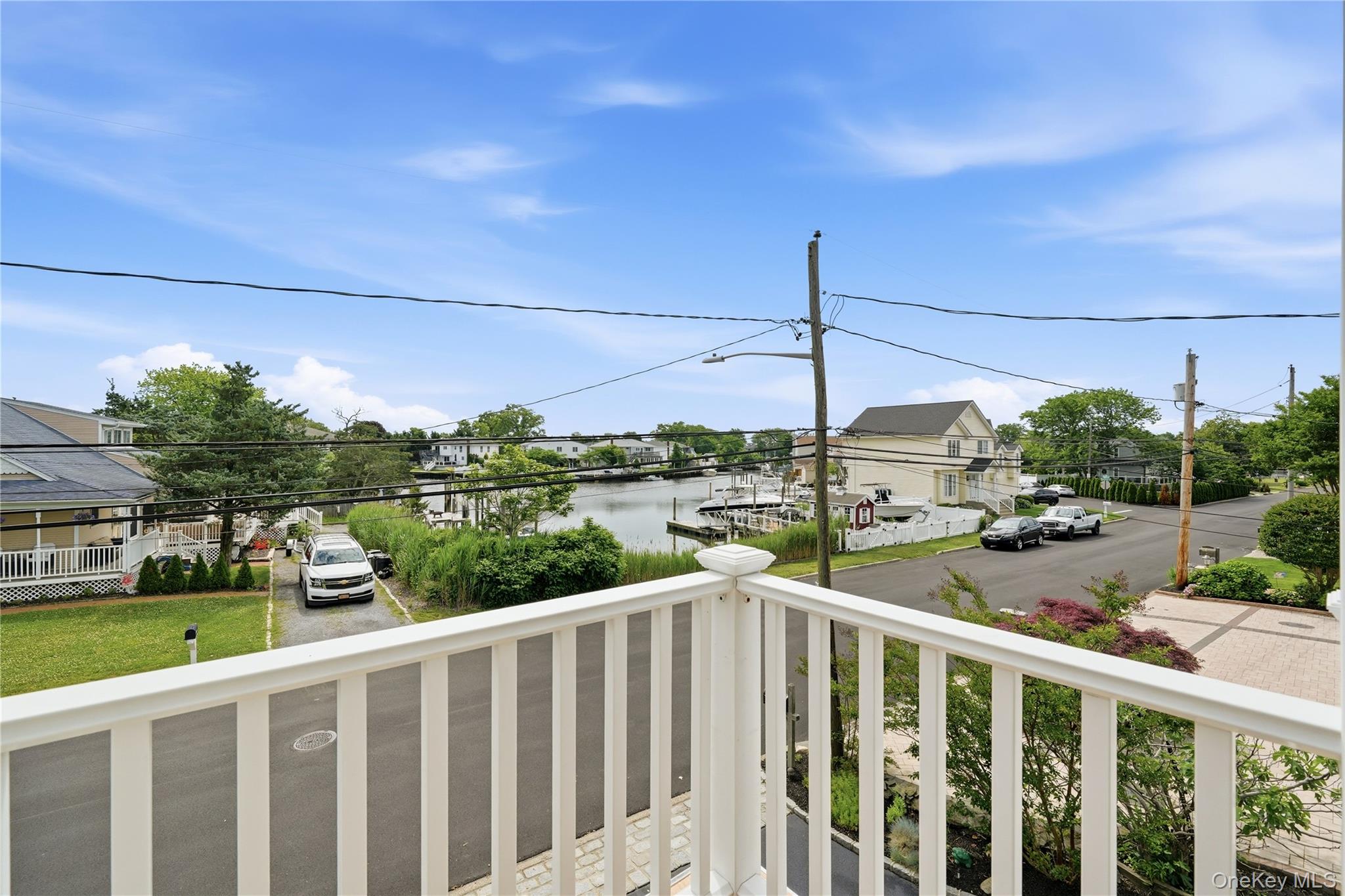 2544 Riverside Avenue Seaford, NY 11783 - Photo 38 of 50