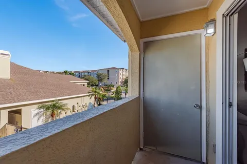 $205,000 | 1240 South Missouri Avenue, Unit 414, Clearwater, FL 33756