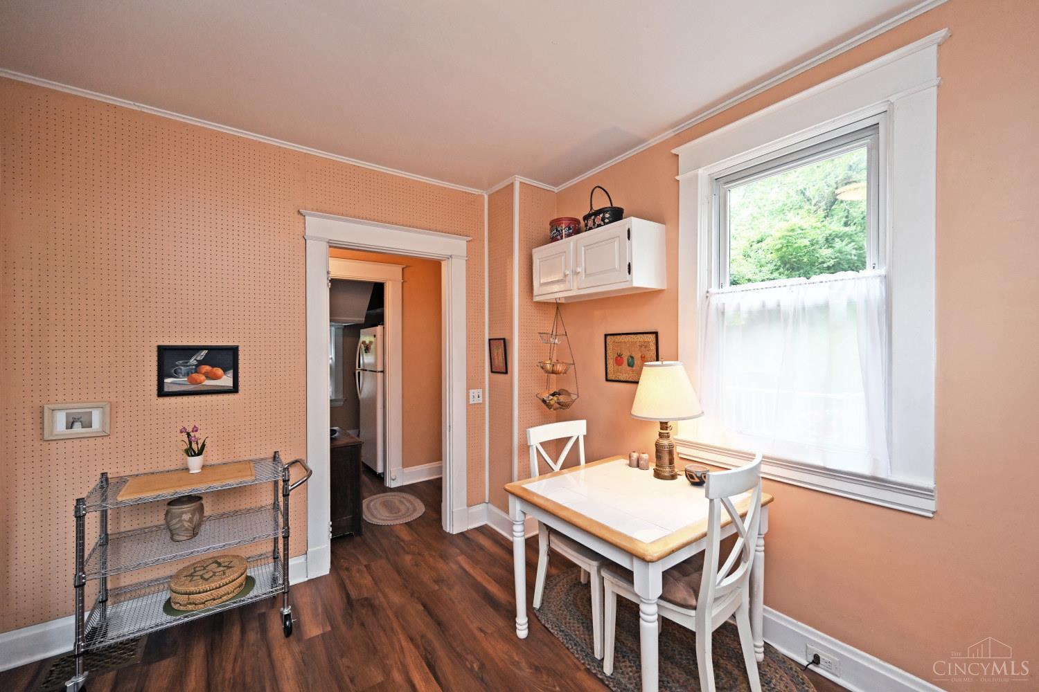 637 Riddle Road Cincinnati, OH 45220 - Photo 21 of 43 Gallery Image 21