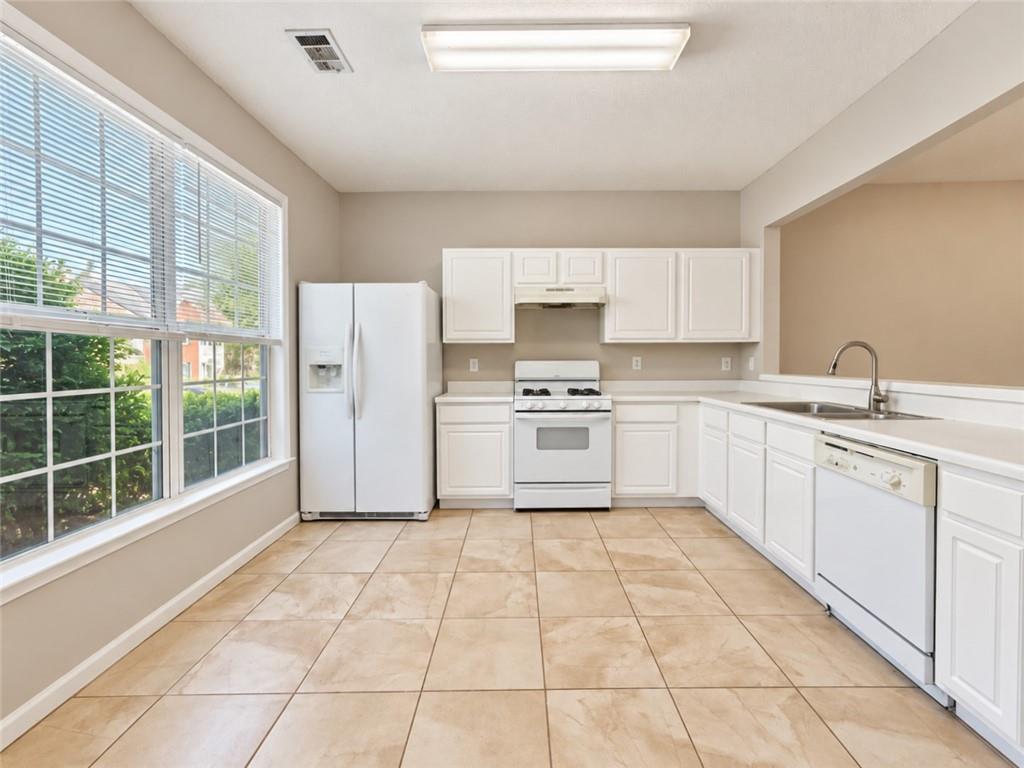 4115 Howell Park Road Duluth, GA 30096 - Photo 5 of 16 Gallery Image 5