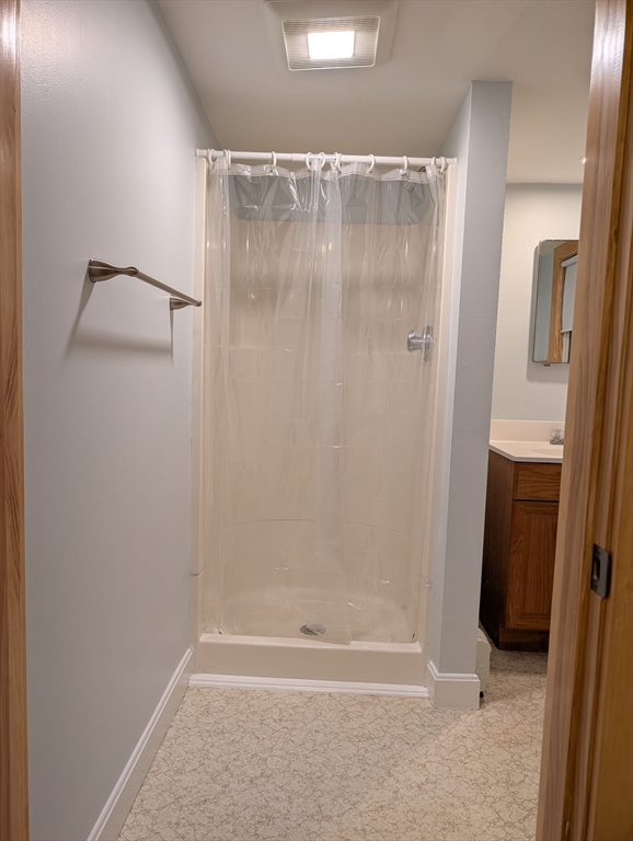 41 Rice Street, Unit 2 Marlborough, MA 01752 - Photo 12 of 14