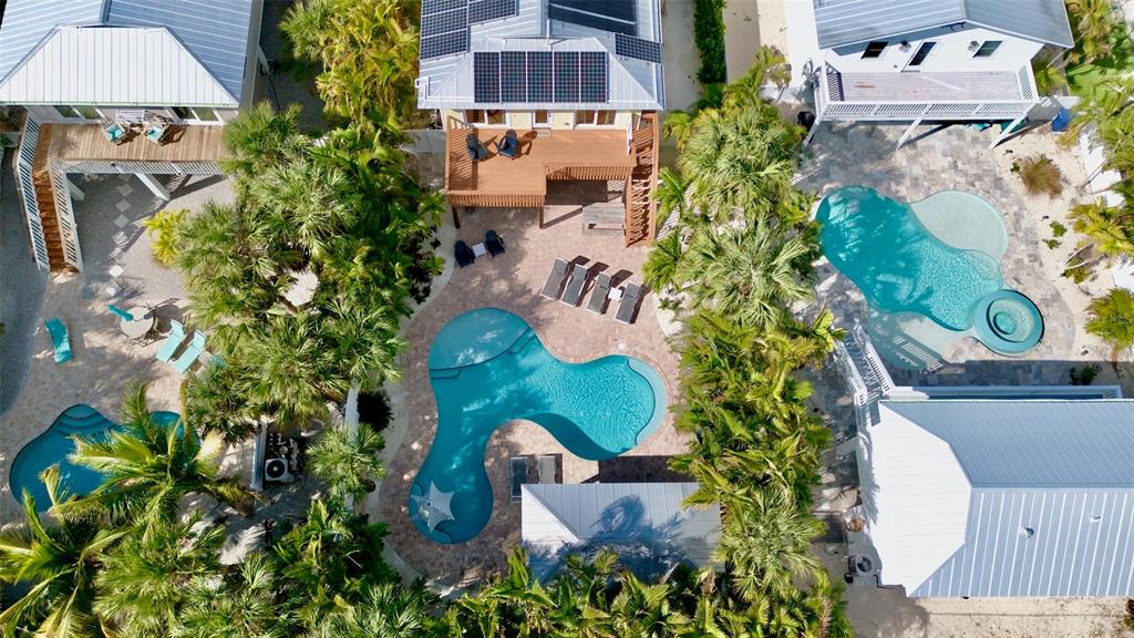 511 Spring Avenue Anna Maria, FL 34216 - Photo 44 of 50 Gallery Image 44