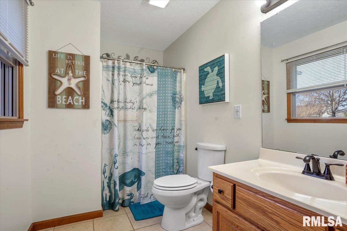 2809 Hastings Road Chatham, IL 62629 - Photo 18 of 37 Gallery Image 18