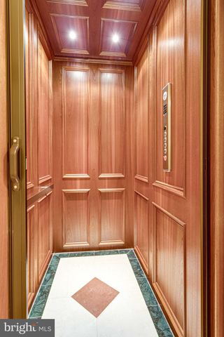 $5,500,000 | 8334 Alvord Street, McLean, VA 22102