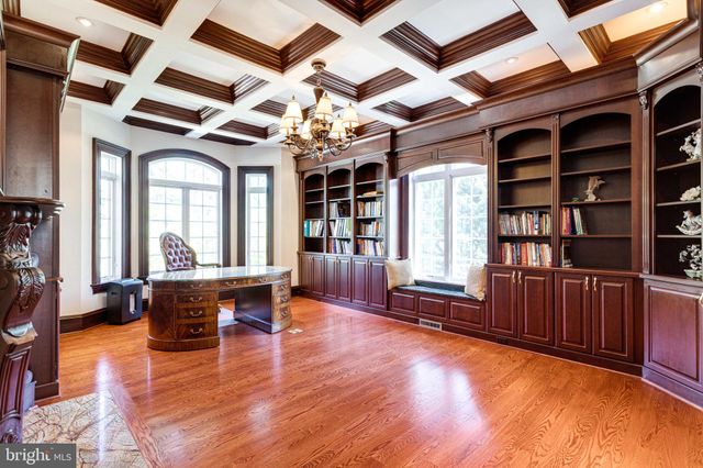 $5,500,000 | 8334 Alvord Street, McLean, VA 22102