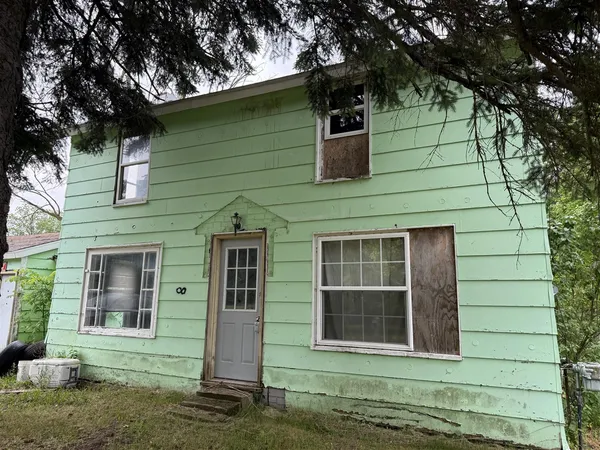 $50,000 | 108 East North Street, Edmore, MI 48829