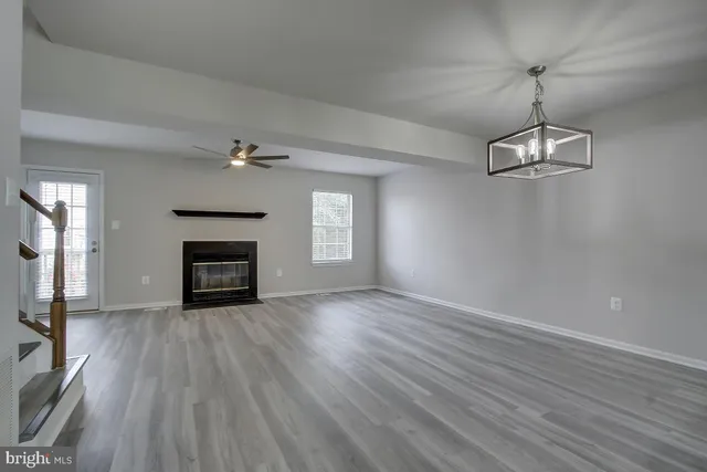 $2,750 | 10191 Caladium Drive, Manassas, VA 20110