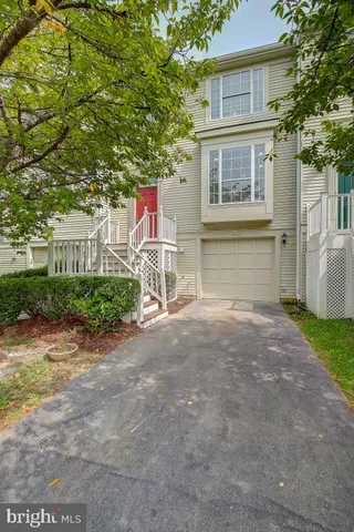 $2,750 | 10191 Caladium Drive, Manassas, VA 20110