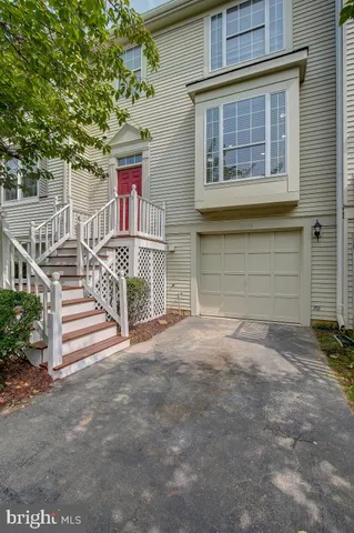 $2,750 | 10191 Caladium Drive, Manassas, VA 20110