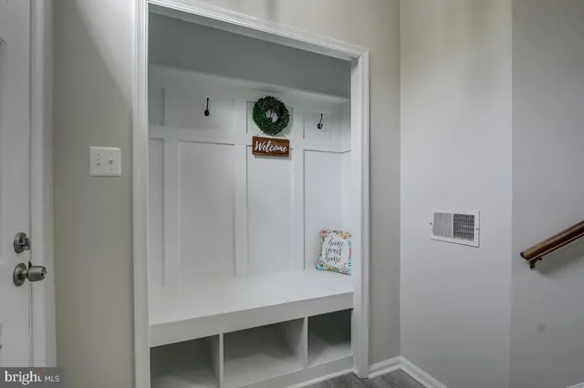 $2,750 | 10191 Caladium Drive, Manassas, VA 20110