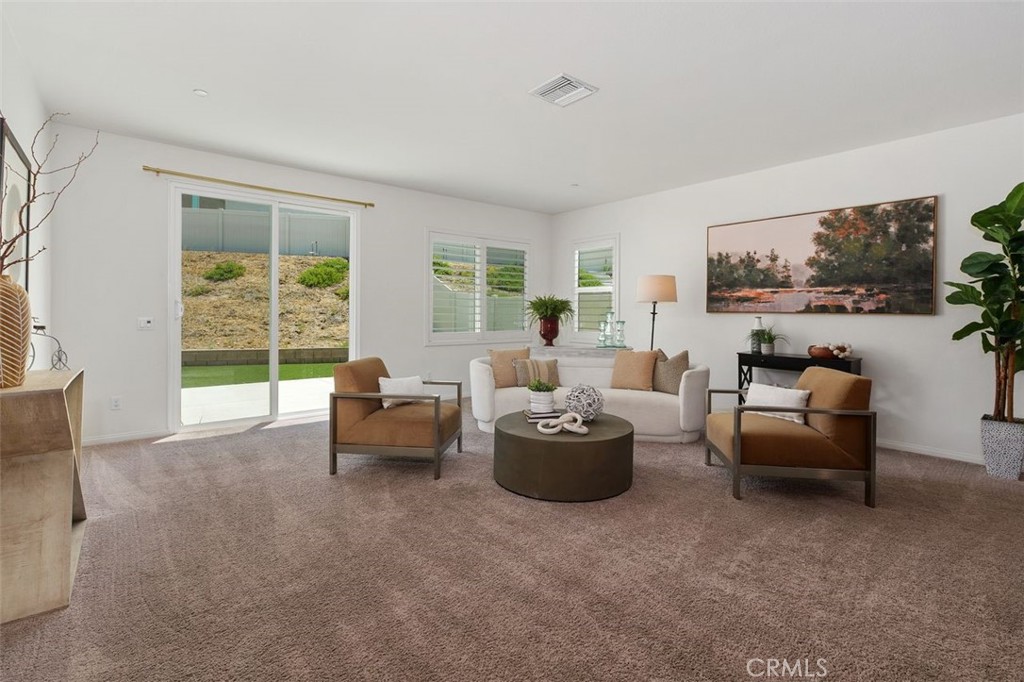7640 Sweet Rnch Circle Riverside, CA 92507 - Photo 7 of 36 Gallery Image 7