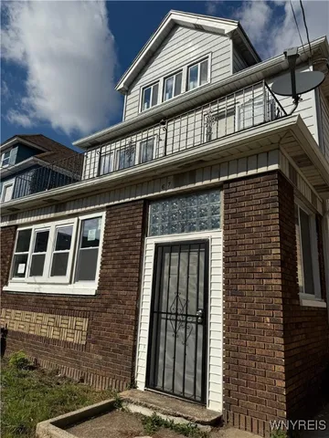 $199,000 | 67 Holmes Street, Buffalo, NY 14207