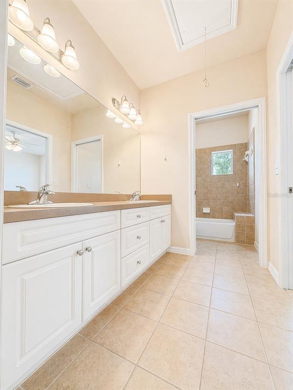 2646 Southwest 87 Way Gainesville, FL 32608 - Photo 17 of 19