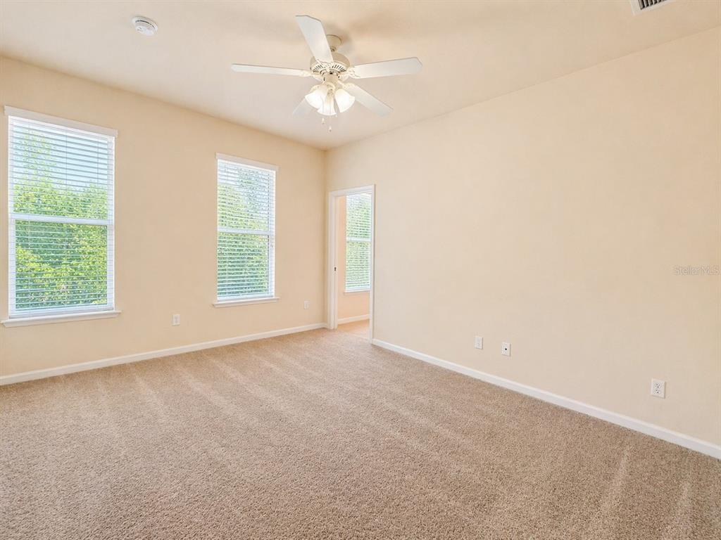 2646 Southwest 87 Way Gainesville, FL 32608 - Photo 18 of 19