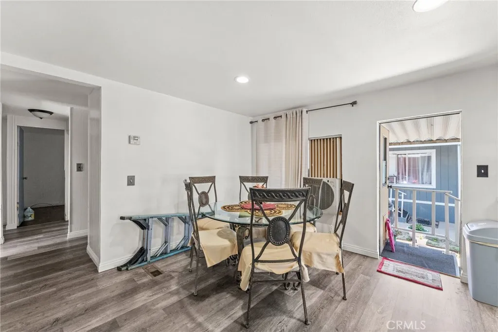 1155 South Riverside Avenue, Unit 136 Rialto, CA 92376 - Photo 12 of 33