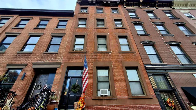 $3,438 | 330 Hudson Street, Unit 4 (TOP FLR), Hoboken, NJ 07030