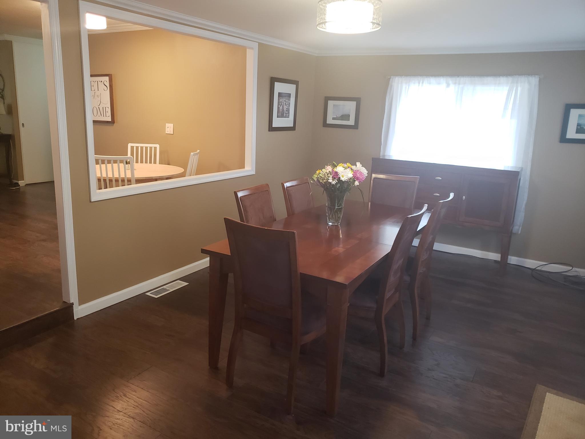 216 Suffolk Road Fairless Hills, PA 19030 - Photo 8 of 17 Dining room