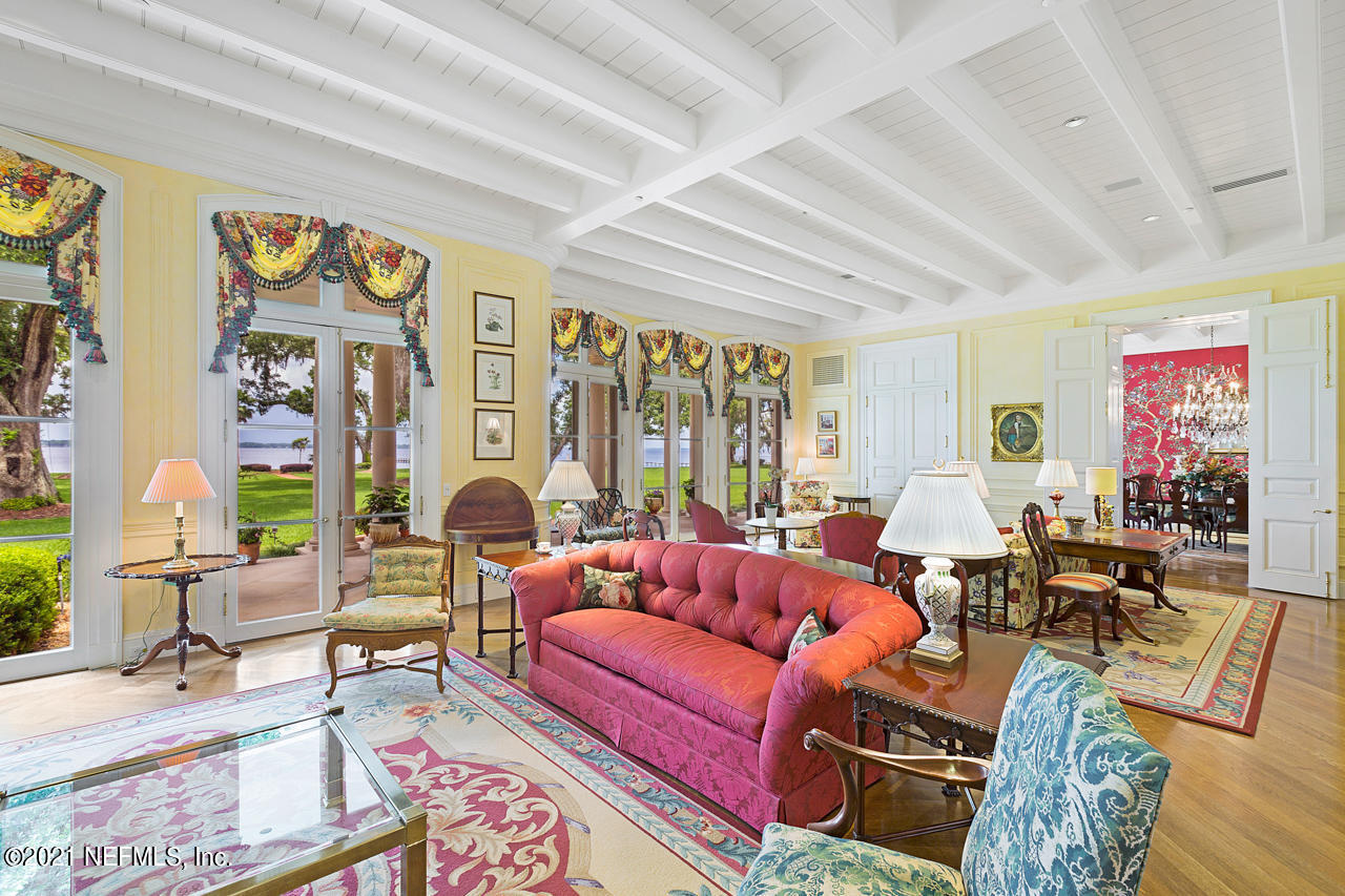 2180 Eventide Avenue St. Johns, FL 32259 - Photo 11 of 91 a living room with furniture and large windows