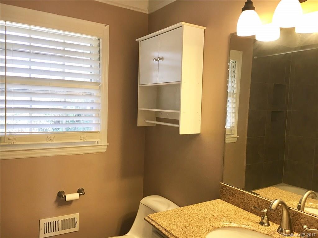 845 Fairbanks Road, Unit 4 Charlotte, NC 28210 - Photo 17 of 18