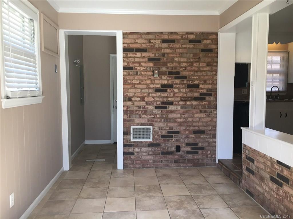 845 Fairbanks Road, Unit 4 Charlotte, NC 28210 - Photo 9 of 18