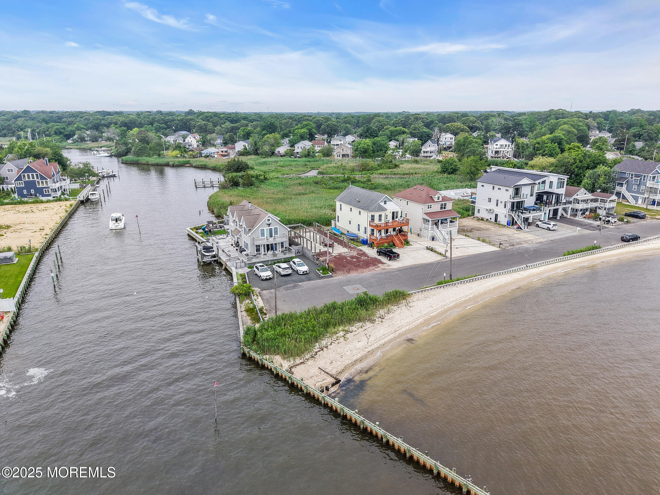 603 Riverside Drive Toms River, NJ 08753 - Photo 12 of 41 DJI_20250613140147_0863_D