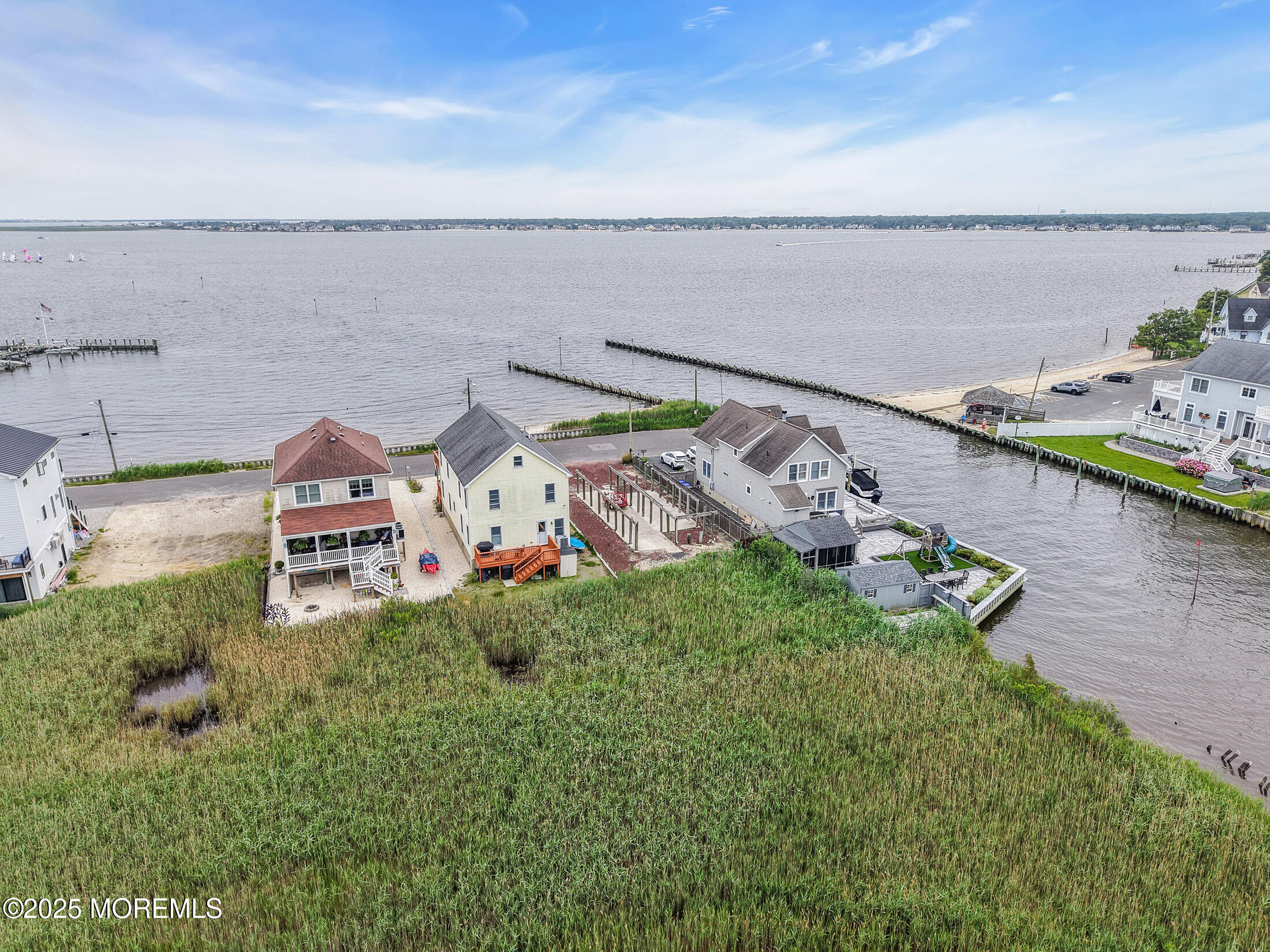 603 Riverside Drive Toms River, NJ 08753 - Photo 15 of 41 DJI_20250613140229_0878_D