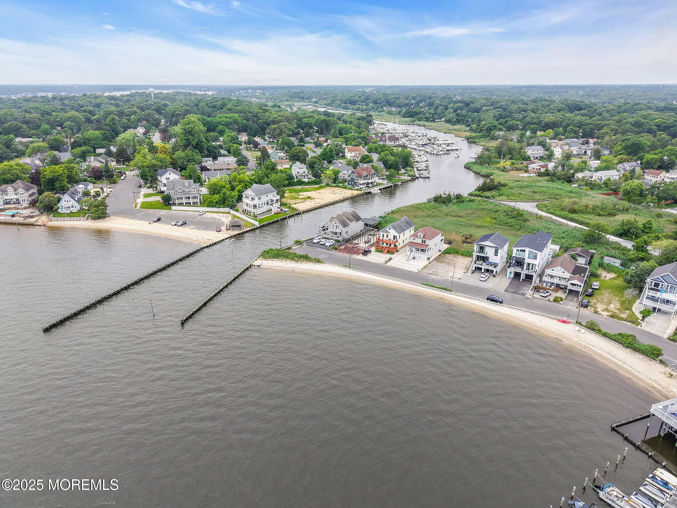 603 Riverside Drive Toms River, NJ 08753 - Photo 20 of 41 DJI_20250613140350_0903_D