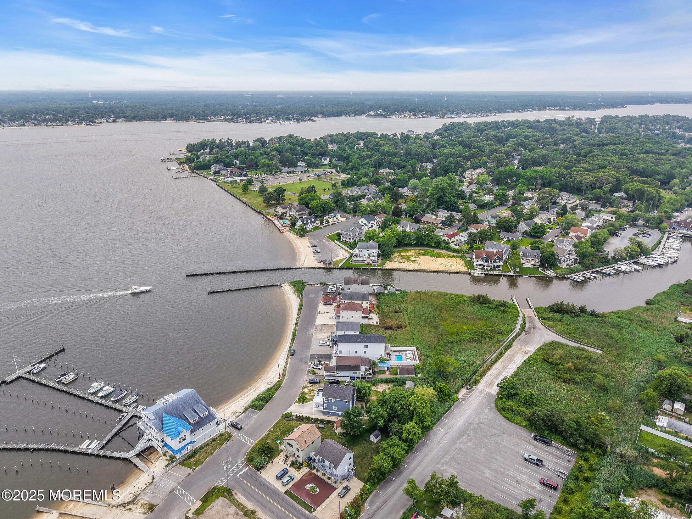 603 Riverside Drive Toms River, NJ 08753 - Photo 29 of 41 DJI_20250613140615_0948_D