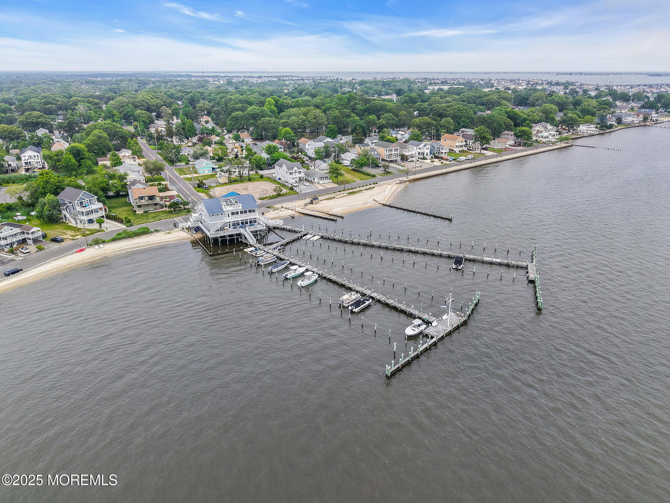 603 Riverside Drive Toms River, NJ 08753 - Photo 35 of 41 DJI_20250613140758_0978_D