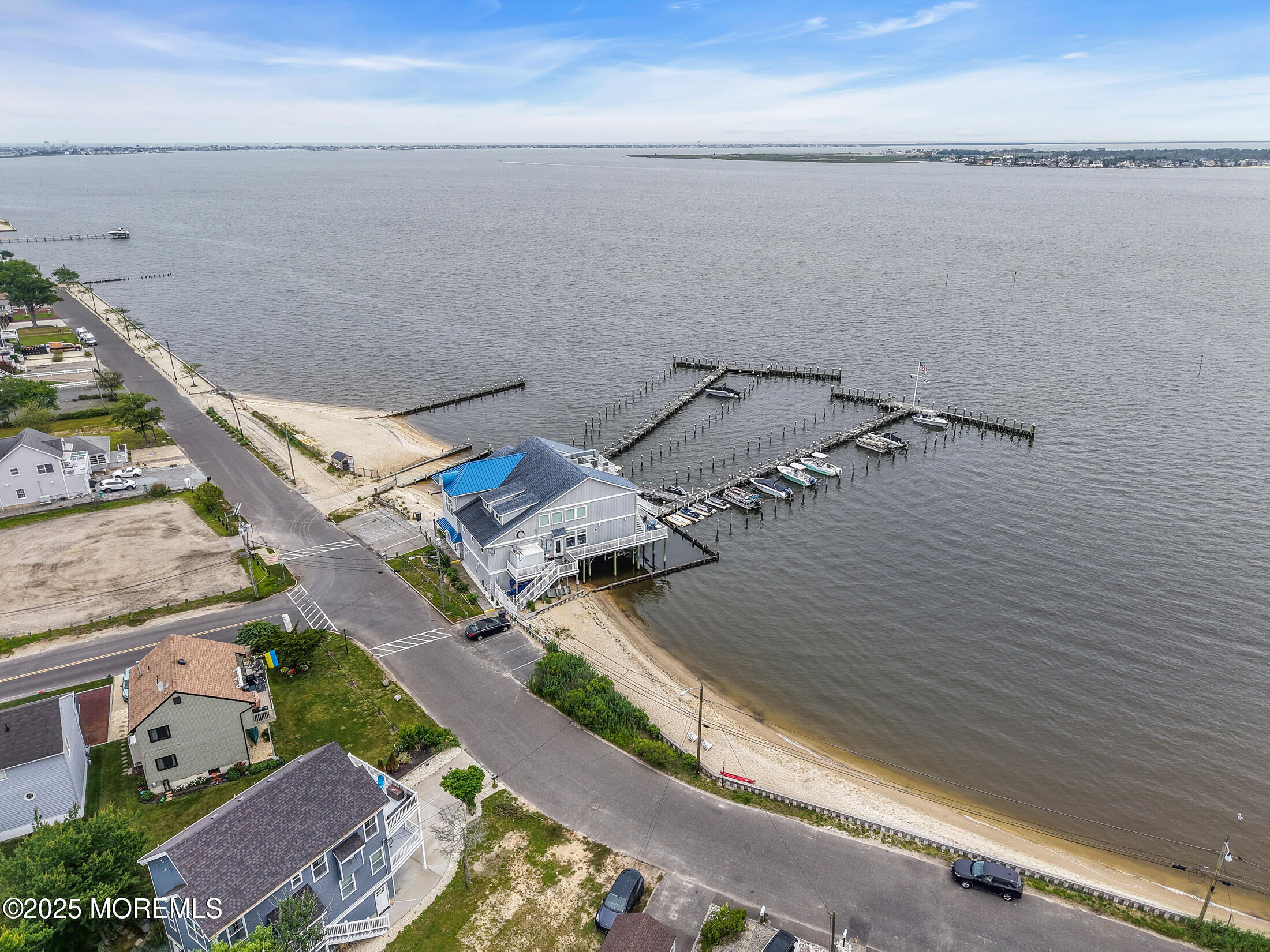 603 Riverside Drive Toms River, NJ 08753 - Photo 38 of 41 DJI_20250613140858_0993_D
