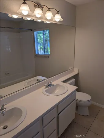 $4,900 | 1142 Shorecrest Lane, Huntington Beach, CA 92648