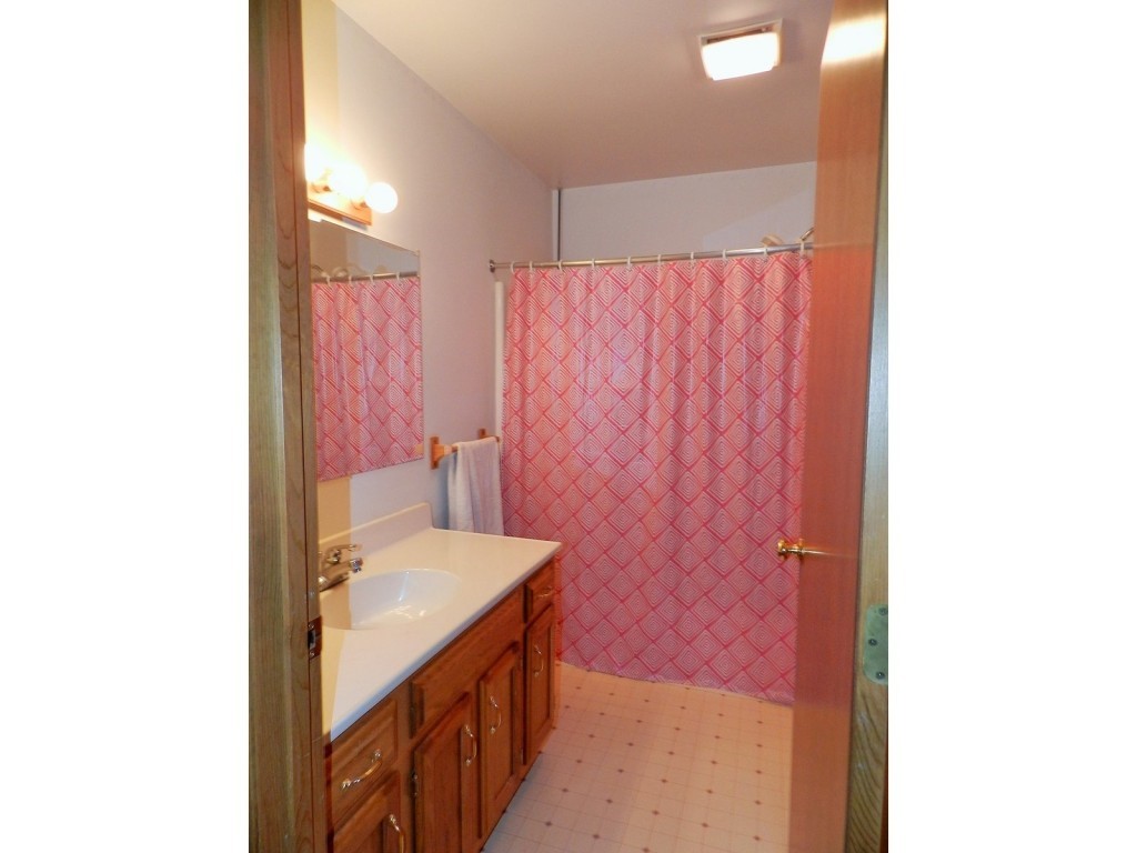 161 Sanderson Road Milton, VT 05468 - Photo 17 of 25