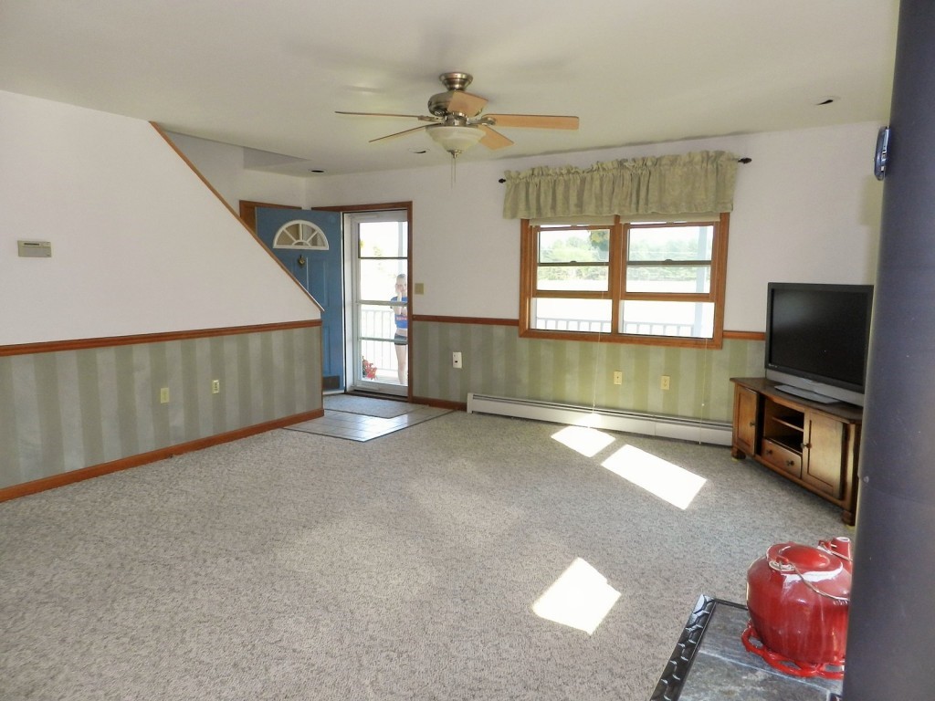 161 Sanderson Road Milton, VT 05468 - Photo 3 of 25