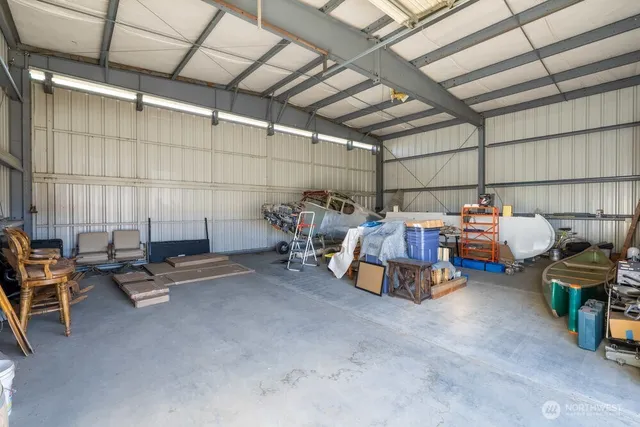 $299,999 | 313 Airport Way North, Mattawa, WA 99349