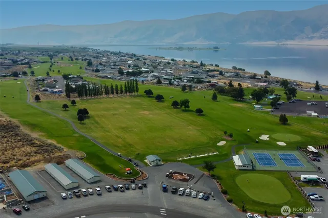 $299,999 | 313 Airport Way North, Mattawa, WA 99349