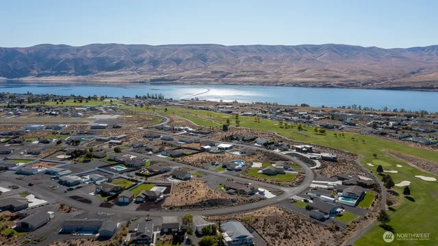 $299,999 | 313 Airport Way North, Mattawa, WA 99349