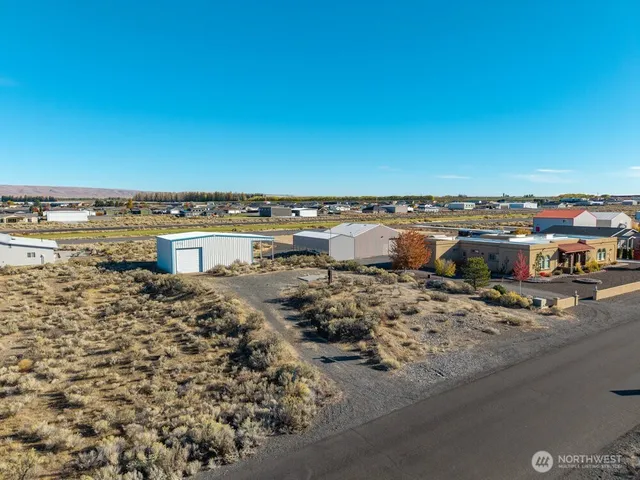 $299,999 | 313 Airport Way North, Mattawa, WA 99349