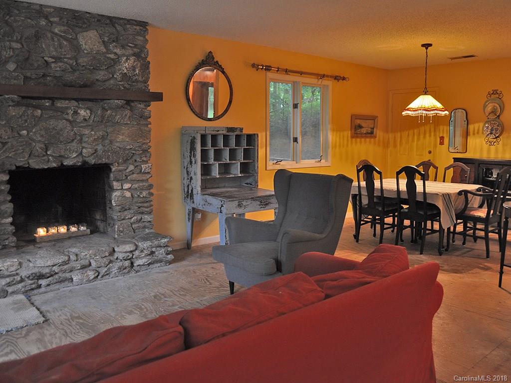 150 Bell Road Asheville, NC 28805 - Photo 6 of 25 Gallery Image 6
