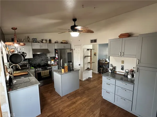 $774,999 | 14634 Stanford Street, Moorpark, CA 93021