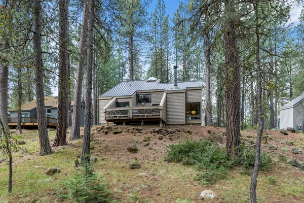 $729,900 | 70668 Kaporie, Unit BBH 11, Black Butte Ranch, OR 97759