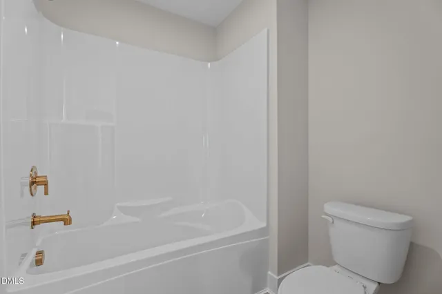 $527,899 | 20 Stream Vw Way, Spring Hope, NC 27882