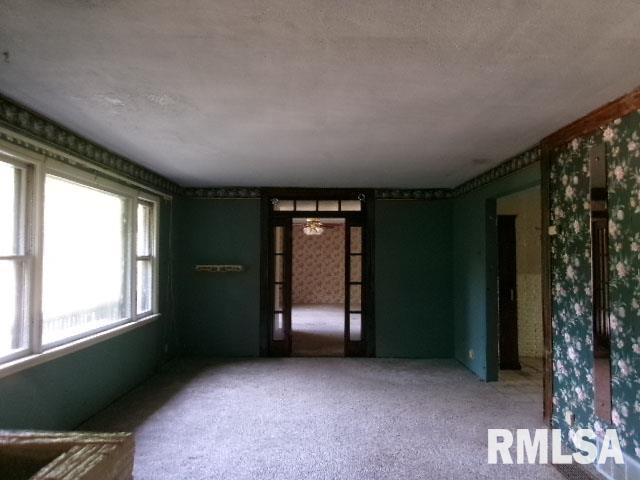 561 Elm Street Metamora, IL 61548 - Photo 2 of 27