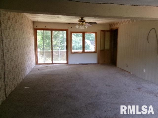 561 Elm Street Metamora, IL 61548 - Photo 8 of 27