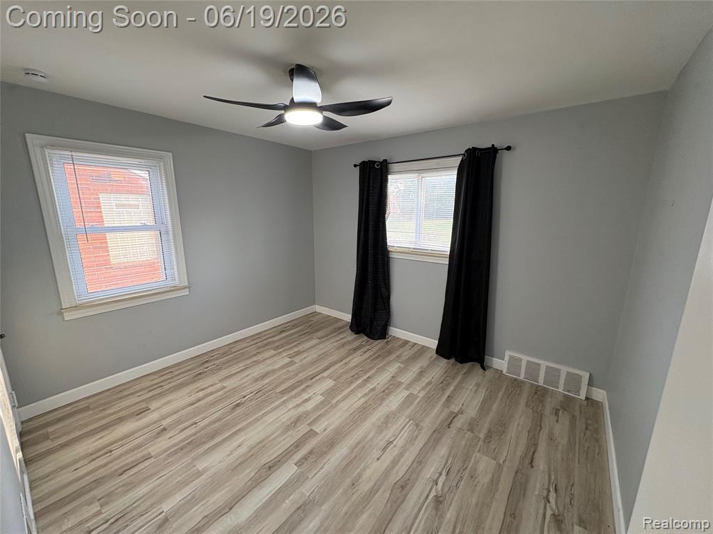1073 Colonial Drive Inkster, MI 48141 - Photo 8 of 20