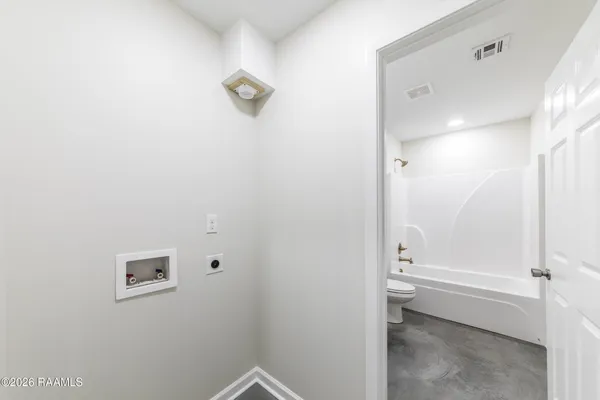 $1,495 | 330 A Jeanette Street, Lafayette, LA 70506