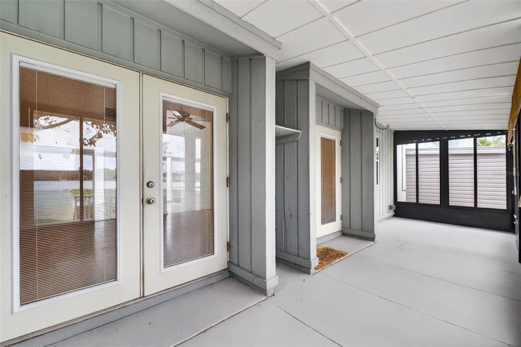 1502 Buckeye Road Northeast, Unit 4 Winter Haven, FL 33881 - Photo 36 of 49 a view of an entryway with a livingroom