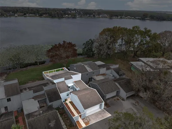 $219,000 | 1502 Buckeye Road Northeast, Unit 4, Winter Haven, FL 33881