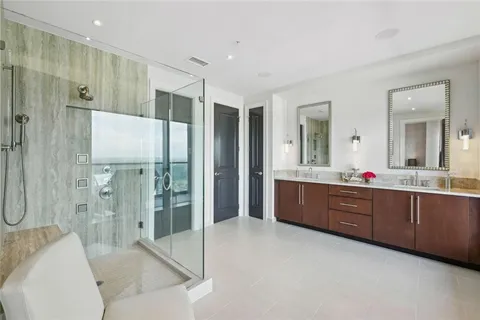 $4,000,000 | 3344 Peachtree Road Northeast, Unit 4102, Atlanta, GA 30326