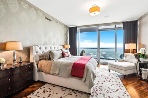 $4,000,000 | 3344 Peachtree Road Northeast, Unit 4102, Atlanta, GA 30326