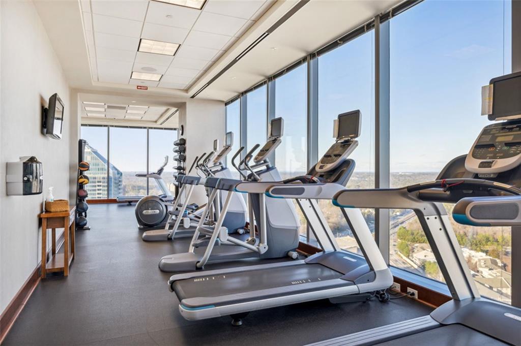 3344 Peachtree Road Northeast, Unit 4102 Atlanta, GA 30326 - Photo 30 of 36